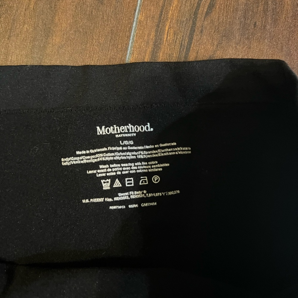 Motherhood maternity leggings large worn once
